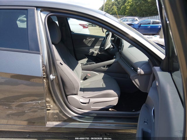 2025 Hyundai Elantra Sel Sport მანქანა იყიდება აუქციონზე, vin: KMHLM4DG3SU040807, აუქციონის ნომერი: 45501752