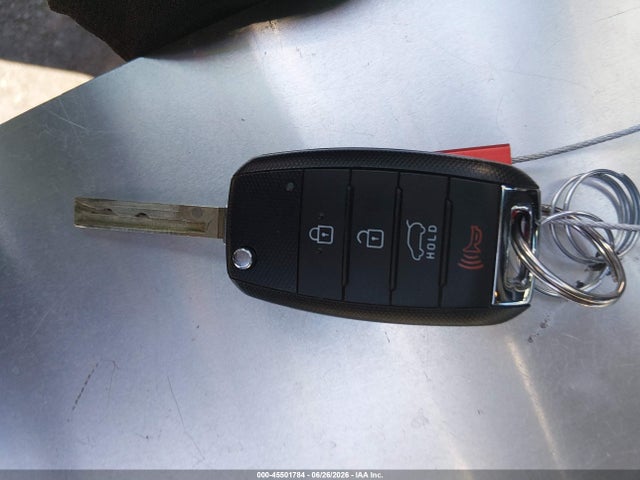 KIA Sorento 2.4l L 2017 5XYPG4A34HG277296 Image 11