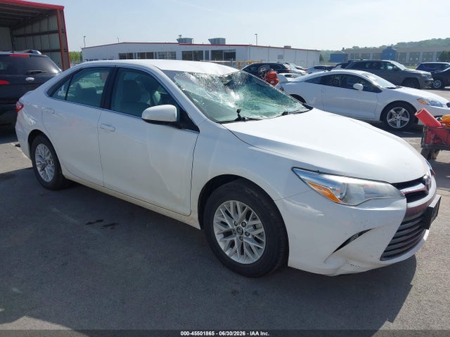 Продаж на аукціоні авто 2017 Toyota Camry Le, vin: 4T1BF1FK7HU659957, номер лоту: 45501865