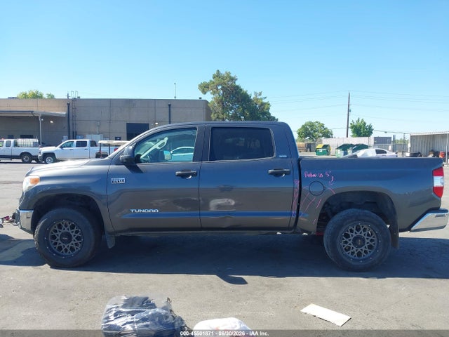 5TFDY5F16HX585807 Toyota Tundra Sr5 5.7l V8