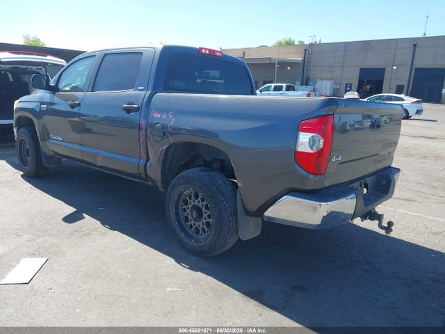 5TFDY5F16HX585807 Toyota Tundra Sr5 5.7l V8