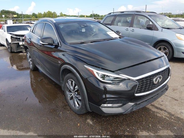 2017 Infiniti Qx30 Premium მანქანა იყიდება აუქციონზე, vin: SJKCH5CR7HA020374, აუქციონის ნომერი: 45501901