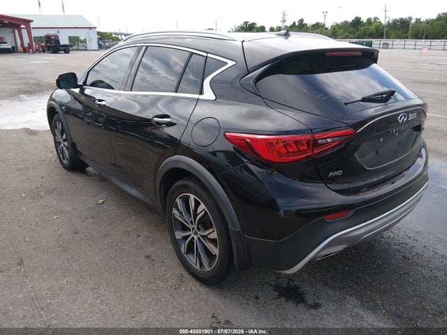Infiniti Qx30 Premium 2017 SJKCH5CR7HA020374 Image 3