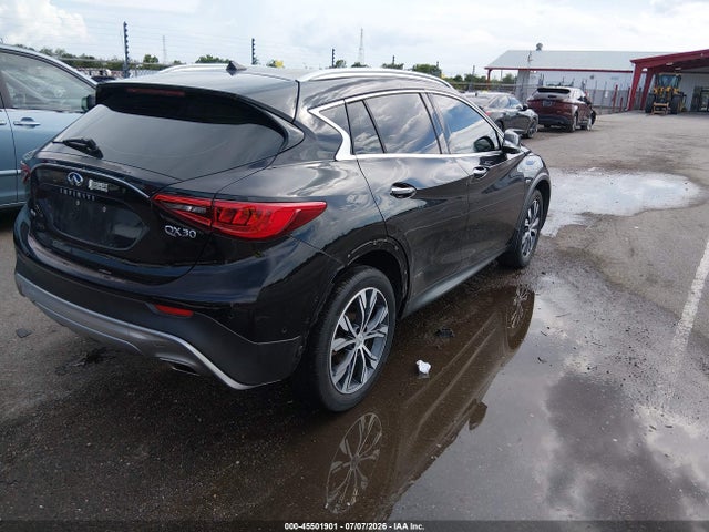 Infiniti Qx30 Premium 2017 SJKCH5CR7HA020374 Image 4