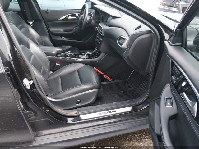 Infiniti Qx30 Premium 2017 SJKCH5CR7HA020374 Image 5