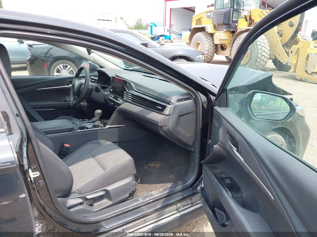 Toyota CAMRY LE 2025 4T1DAACK1SU013882 Image 5
