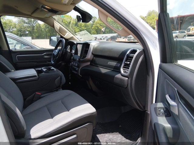 Aukcja sprzedaży 2020 Ram 1500 Big Horn  4x4 5'7 Box, vin: 1C6SRFFTXLN109440, numer aukcji: 45501921