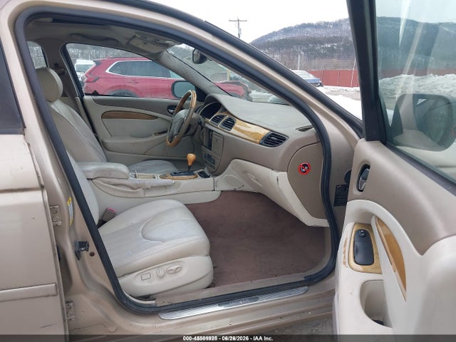 45501925 :رقم المزاد ، SAJDA01D4YGL40708 vin ، 2000 Jaguar S-type 4.0l V8 مزاد بيع