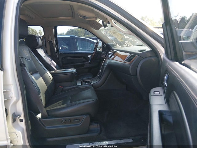 Auction sale of the 2013 Cadillac Escalade Esv Platinum Edition, vin: 1GYS4KEF6DR101917, lot number: 45501978