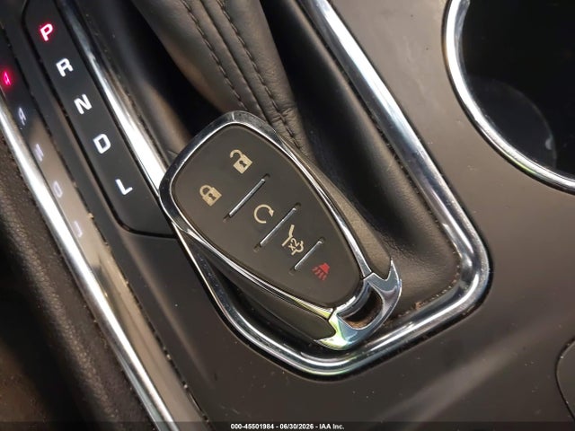 45501984 :رقم المزاد ، 1GNEVGKW2JJ153113 vin ، 2018 Chevrolet Traverse Lt Cloth مزاد بيع