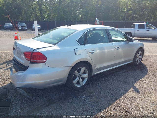Продаж на аукціоні авто 2013 Volkswagen Passat 2.5l Se, vin: 1VWBH7A36DC005983, номер лоту: 45502004