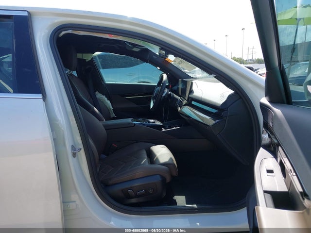 45502068 :رقم المزاد ، WBA43FJ05RCR64256 vin ، 2024 Bmw 530i مزاد بيع
