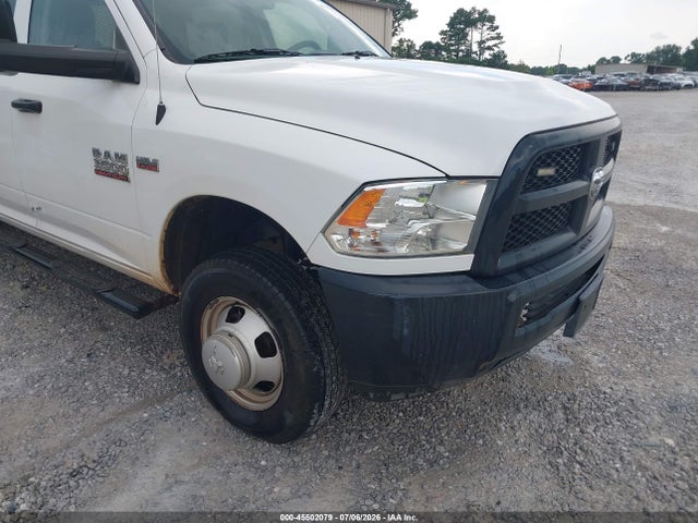 45502079 :رقم المزاد ، 3C7WRSCJ9JG324452 vin ، 2018 Ram 3500 Chassis Tradesman/slt/laramie مزاد بيع