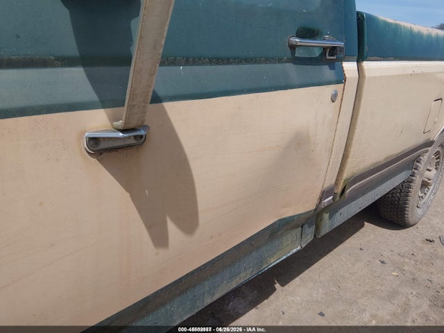 45502087 :رقم المزاد ، 1FTDF15NXKNA12818 vin ، 1989 Ford F150 مزاد بيع