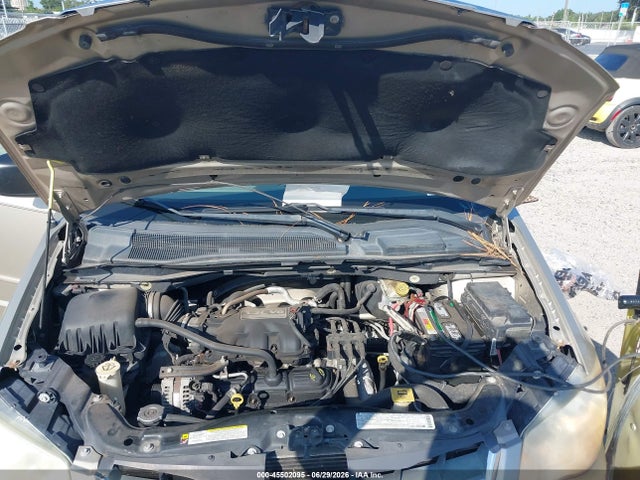 Продаж на аукціоні авто 2009 Chrysler Town & Country Lx, vin: 2A8HR44E49R644439, номер лоту: 45502095