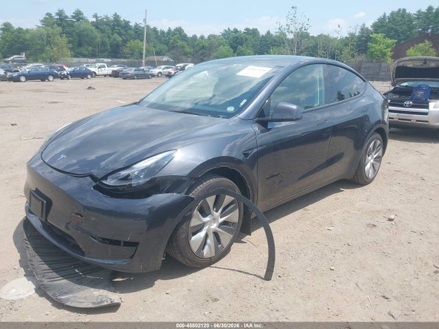 Продажа на аукционе авто 2024 Tesla Model Y Long Range Dual Motor All-wheel Drive, vin: 7SAYGAEE2RF002827, номер лота: 45502120