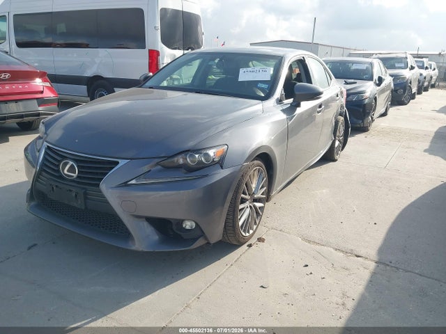 45502136 :رقم المزاد ، JTHCF1D25F5020591 vin ، 2015 Lexus Is 250 مزاد بيع