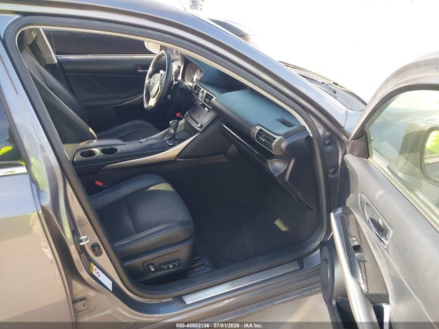 45502136 :رقم المزاد ، JTHCF1D25F5020591 vin ، 2015 Lexus Is 250 مزاد بيع