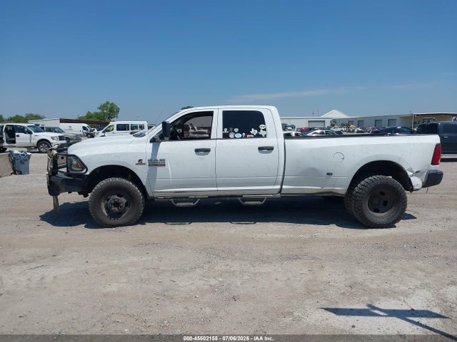45502155 :رقم المزاد ، 3C63RRGLXDG559507 vin ، 2013 Ram 3500 Tradesman مزاد بيع