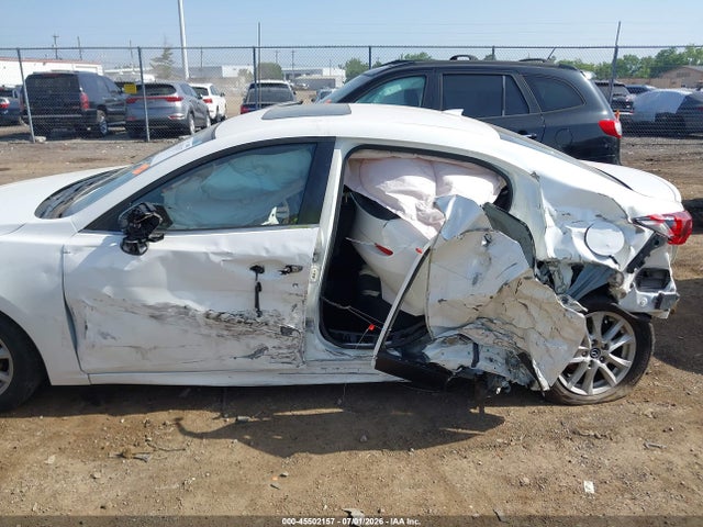 Продаж на аукціоні авто 2014 Mazda Mazda3 I Touring, vin: JM1BM1V77E1180667, номер лоту: 45502157