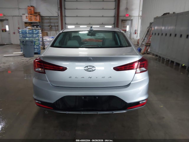 5NPD84LF8LH601004 Hyundai ELANTRA SEL