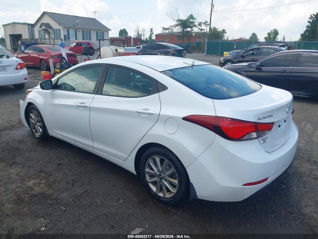 5NPDH4AE5GH667784 Hyundai ELANTRA SE