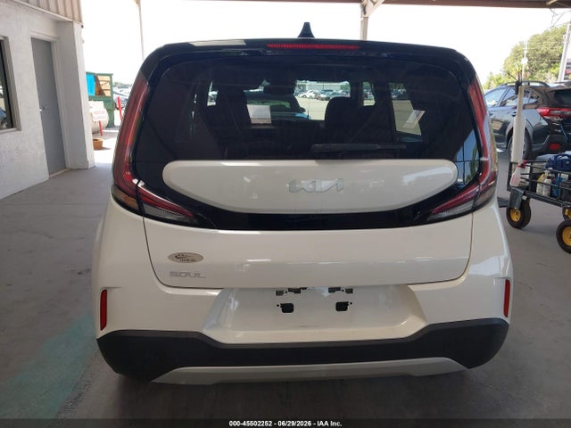 2023 Kia Soul S მანქანა იყიდება აუქციონზე, vin: KNDJ23AUXP7867036, აუქციონის ნომერი: 45502252