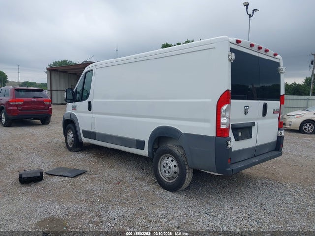 45502253 :رقم المزاد ، 3C6TRVAG8HE552691 vin ، 2017 Ram Promaster 1500 Low Roof 136 Wb مزاد بيع