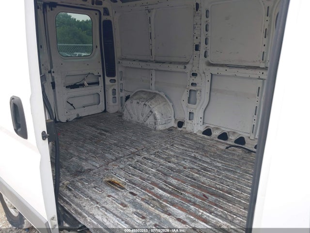 45502253 :رقم المزاد ، 3C6TRVAG8HE552691 vin ، 2017 Ram Promaster 1500 Low Roof 136 Wb مزاد بيع