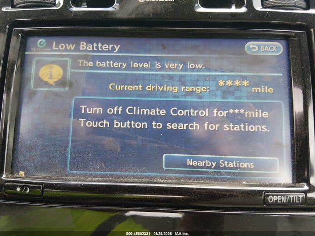 1N4AZ0CP2FC301014 Nissan LEAF SV