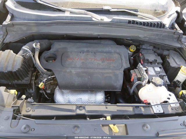 ZACCJABT5FPB26719 Jeep Renegade Latitude