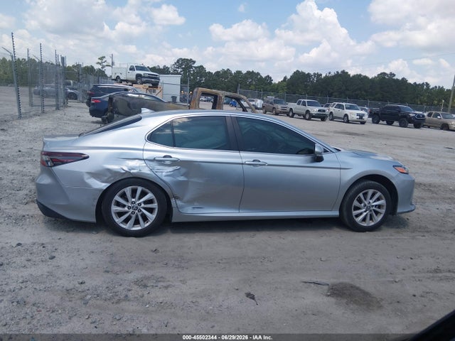 4T1R11AK8RU921037 Toyota CAMRY LE