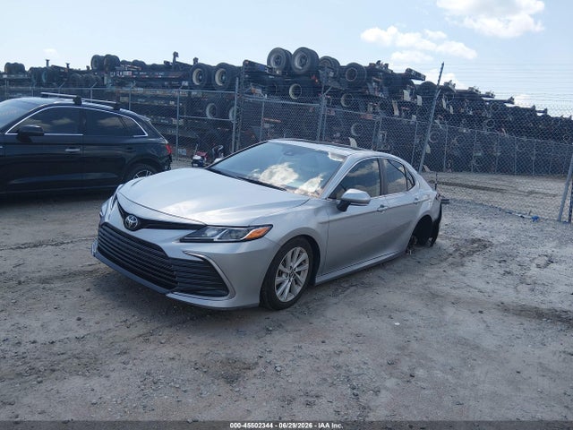 4T1R11AK8RU921037 Toyota CAMRY LE