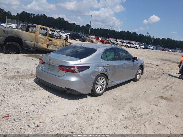4T1R11AK8RU921037 Toyota CAMRY LE