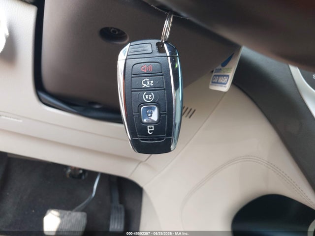 Продажа на аукционе авто 2017 Lincoln Mkc Select, vin: 5LMCJ2C92HUL55376, номер лота: 45502357