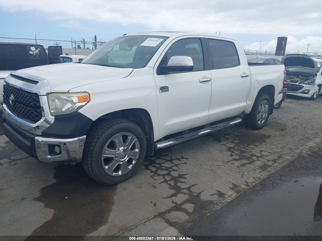 5TFAY5F10GX492847 Toyota Tundra Platinum 5.7l V8