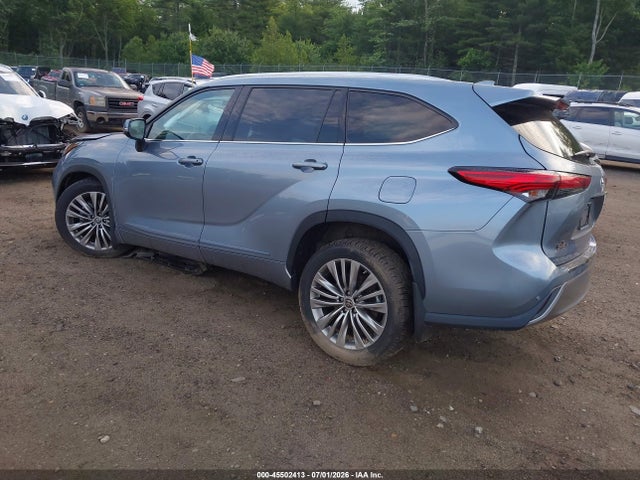 Toyota Highlander Platinum 2022 5TDFZRBH9NS193390 Image 3
