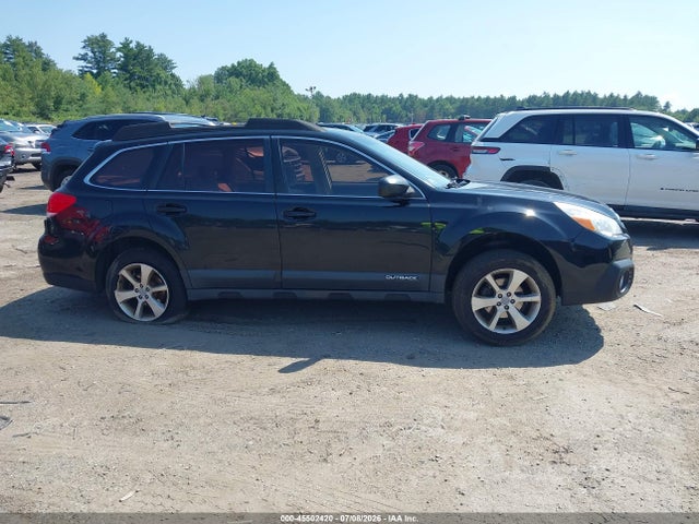 2014 Subaru Outback 2.5i მანქანა იყიდება აუქციონზე, vin: 4S4BRBAC1E3274571, აუქციონის ნომერი: 45502420