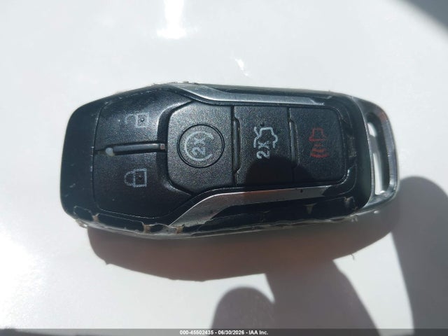 45502435 :رقم المزاد ، 3FA6P0SU6GR272946 vin ، 2016 Ford Fusion Energi Titanium مزاد بيع