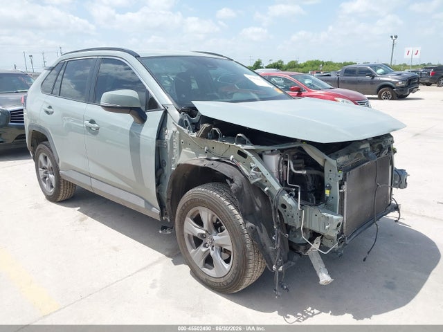 2022 2T3W1RFV3NW185484 main image