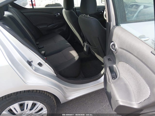 3N1CN7AP0FL940980 Nissan Versa 1.6 Sv
