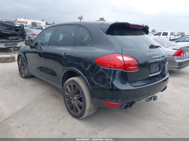 45502521 :رقم المزاد ، WP1AC2A25CLA84471 vin ، 2012 Porsche Cayenne Turbo مزاد بيع