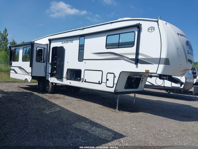 2025 5ZT3SR1B8S6116167 главное изображение