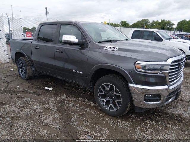 RAM 1500 Laramie 4x4 5'7 Box 2026 1C6SRFJP9TN365028 zdjęcie główne