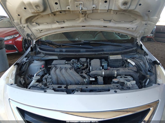3N1CN7APXFL859582 Nissan Versa 1.6 S+