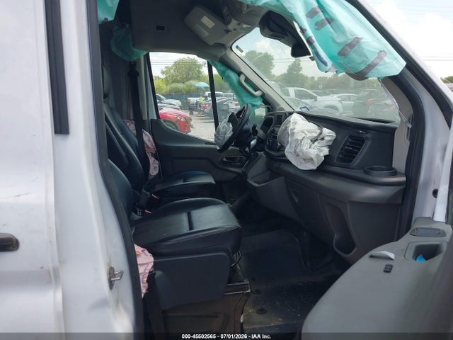 Ford Transit-250 2022 1FTBR1C83NKA40980 Image 5