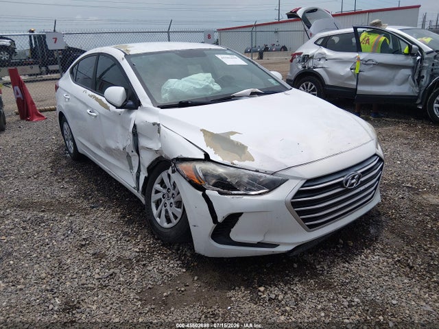 Продажа на аукционе авто 2018 Hyundai Elantra Se, vin: 5NPD74LF0JH248760, номер лота: 45502698