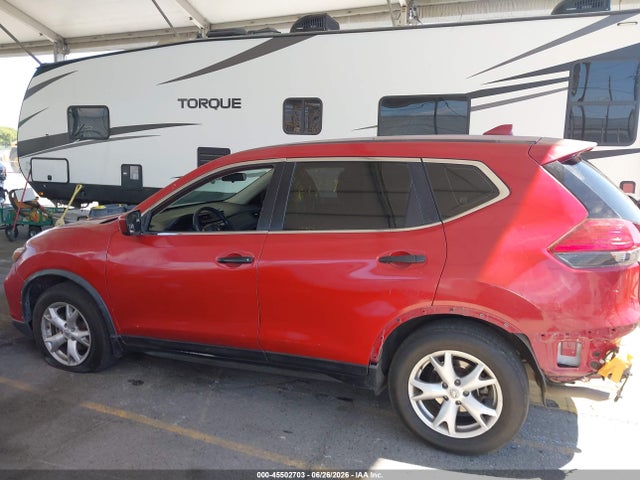 Nissan ROGUE S 2017 JN8AT2MT4HW398712 Image 15