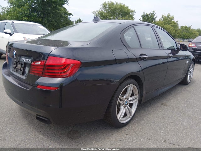 2015 Bmw 550i Xdrive მანქანა იყიდება აუქციონზე, vin: WBAKP9C50FD979811, აუქციონის ნომერი: 45502753