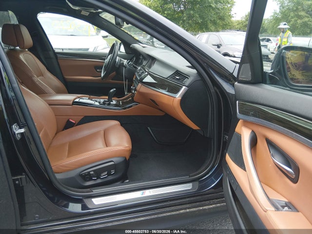2015 Bmw 550i Xdrive მანქანა იყიდება აუქციონზე, vin: WBAKP9C50FD979811, აუქციონის ნომერი: 45502753